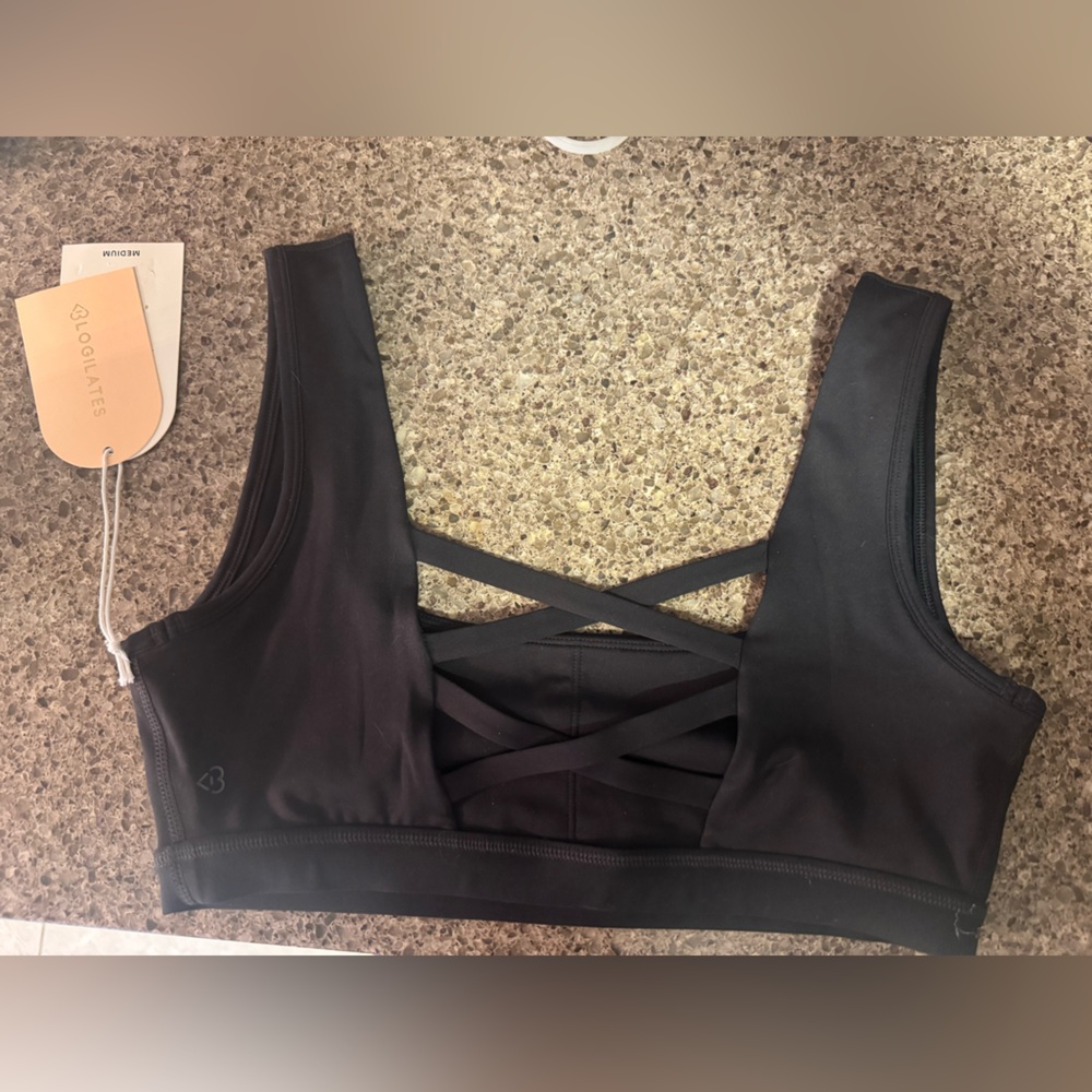 Black Blogilates crisscross sports bra Medium NWT